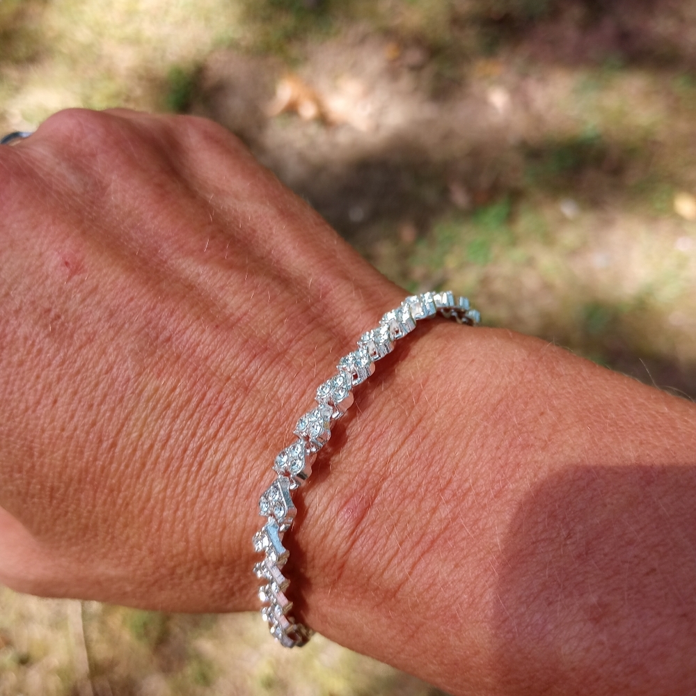 Bracelet - Picture 2 of 2